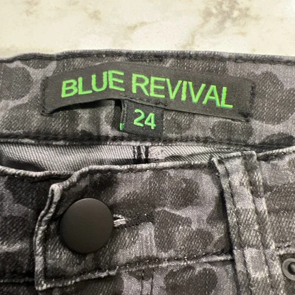 Blue Revival Women's‎ Leopard Print Straight Skinny Jeans Black Gray Size 24 - Picture 4 of 4